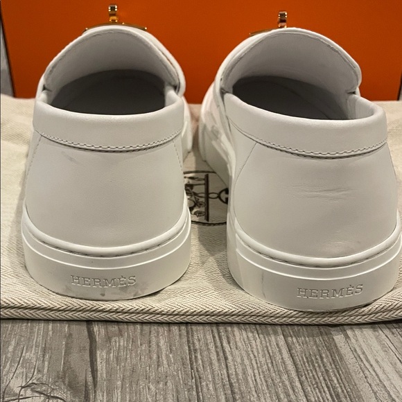 Hermes White Leather Women's Sneakers with Gold Accent - Picture 3 of 11